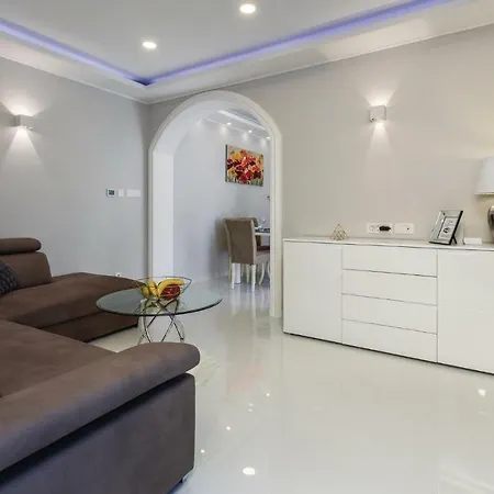 Two-bedroom In *